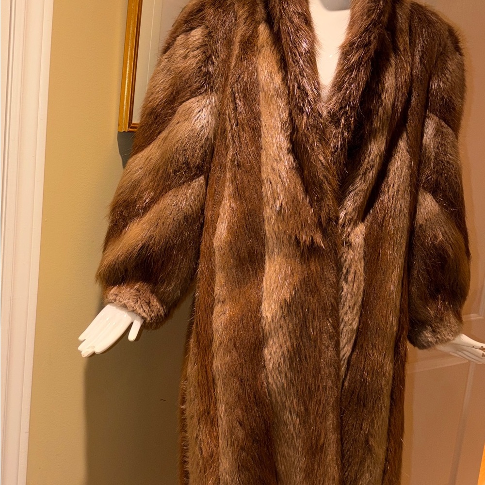 Elegant Blonde Beaver Fur Coat